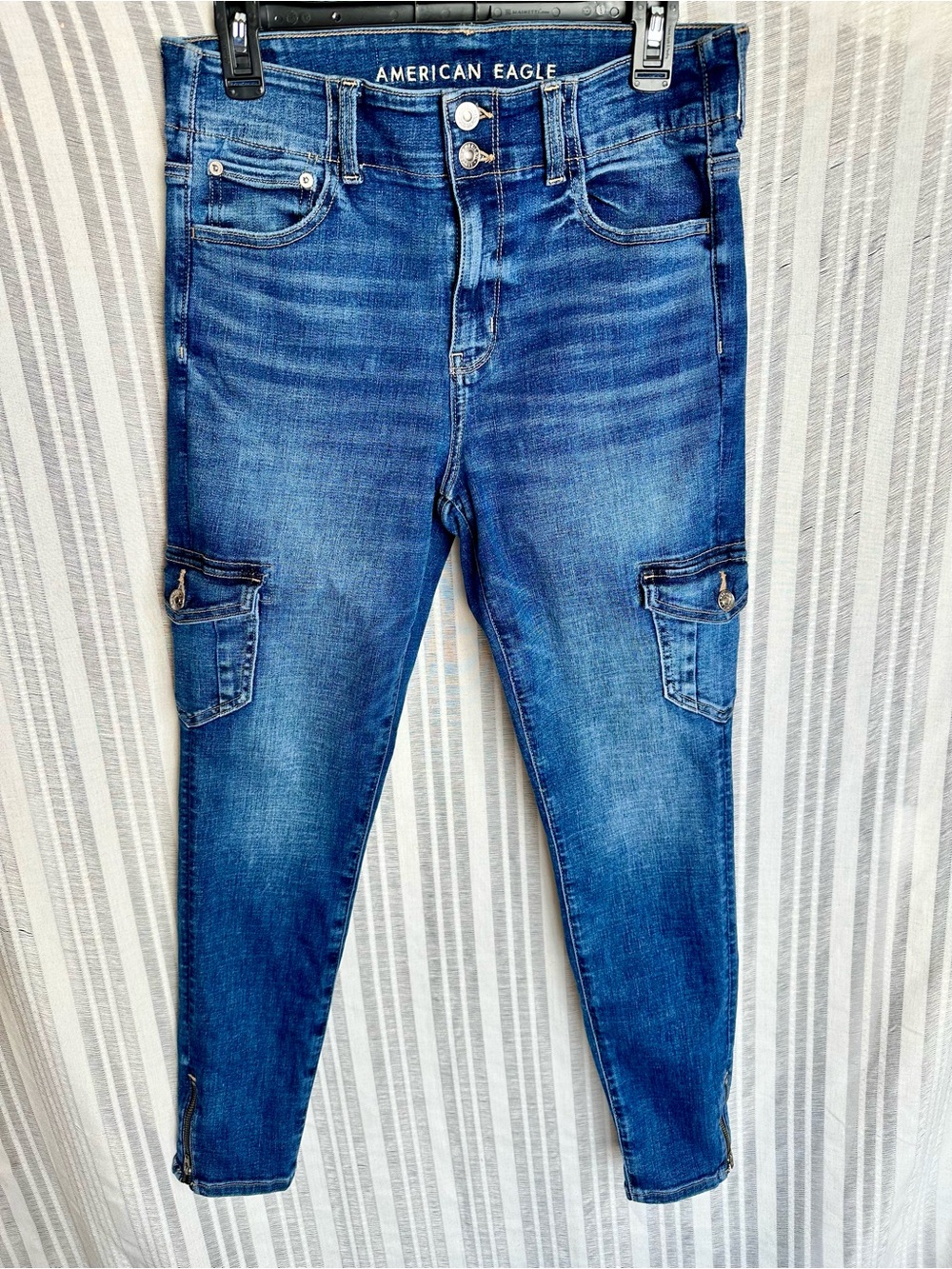 American Eagle High Rise Cargo Crop  Denim Capris Size 10